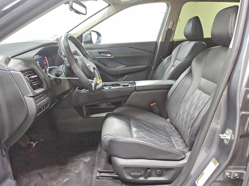 2024 Nissan Rogue Platinum