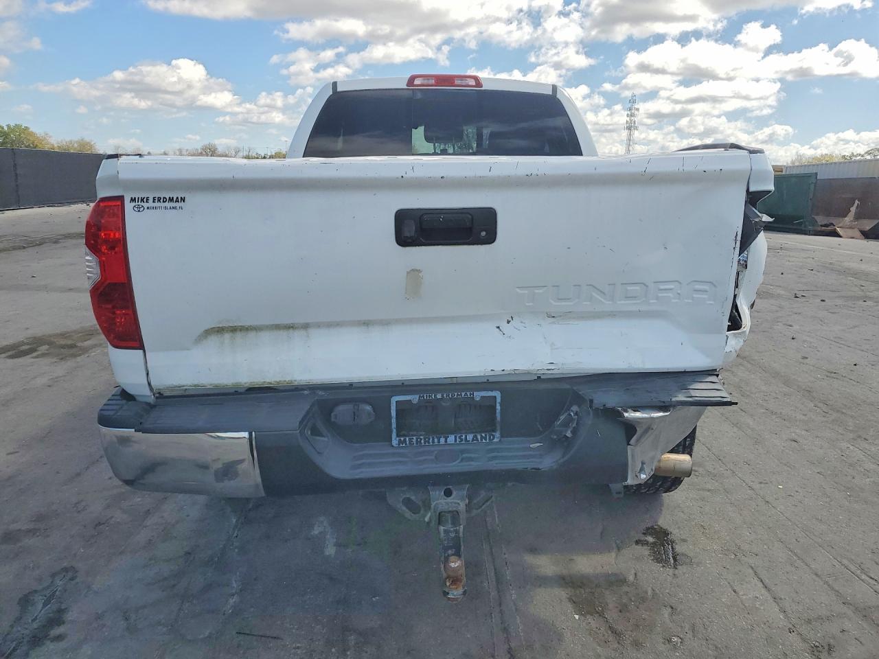 2015 Toyota Tundra SR5