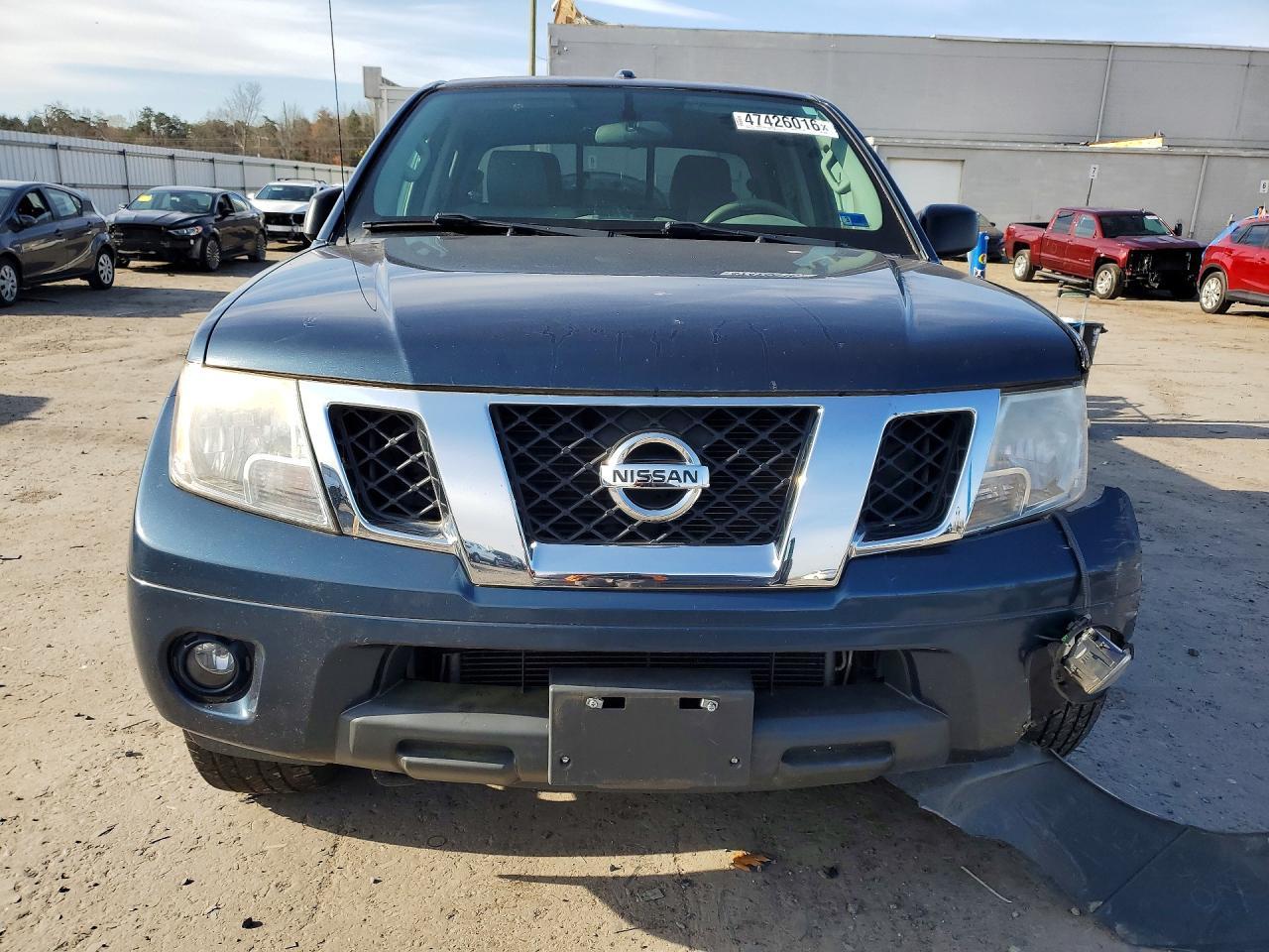 2016 Nissan Frontier SV