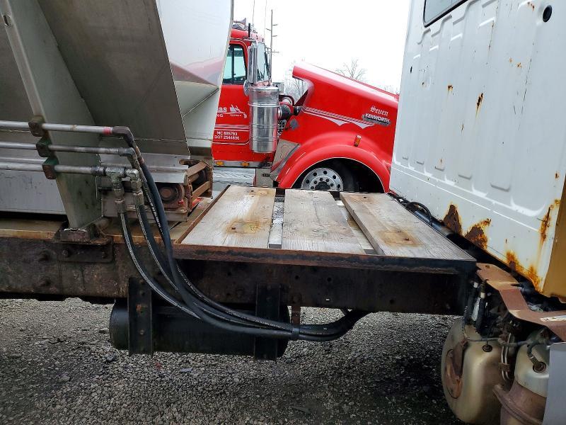 2014 Hino Hino 338 Feed Delivery Truck