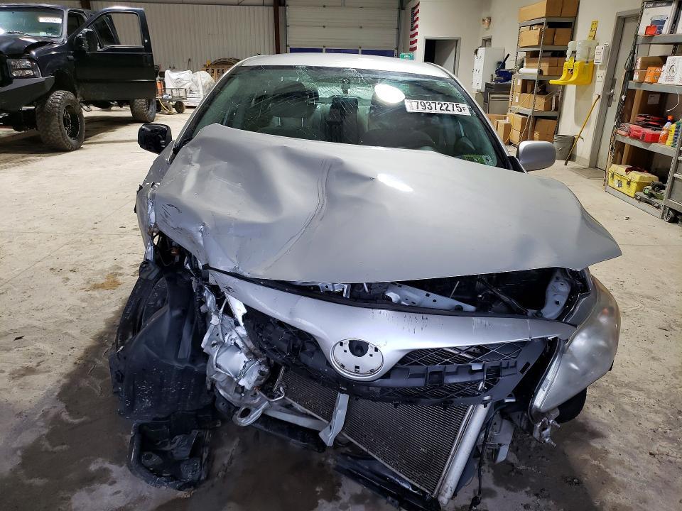 2013 Toyota Corolla l