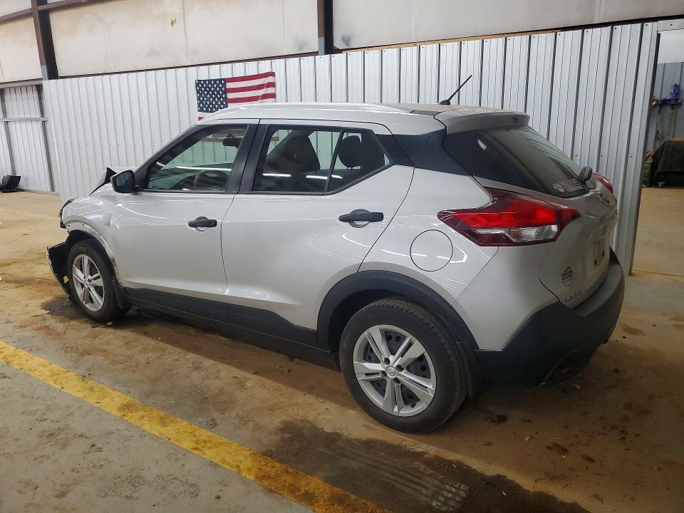 2018 Nissan Kicks s