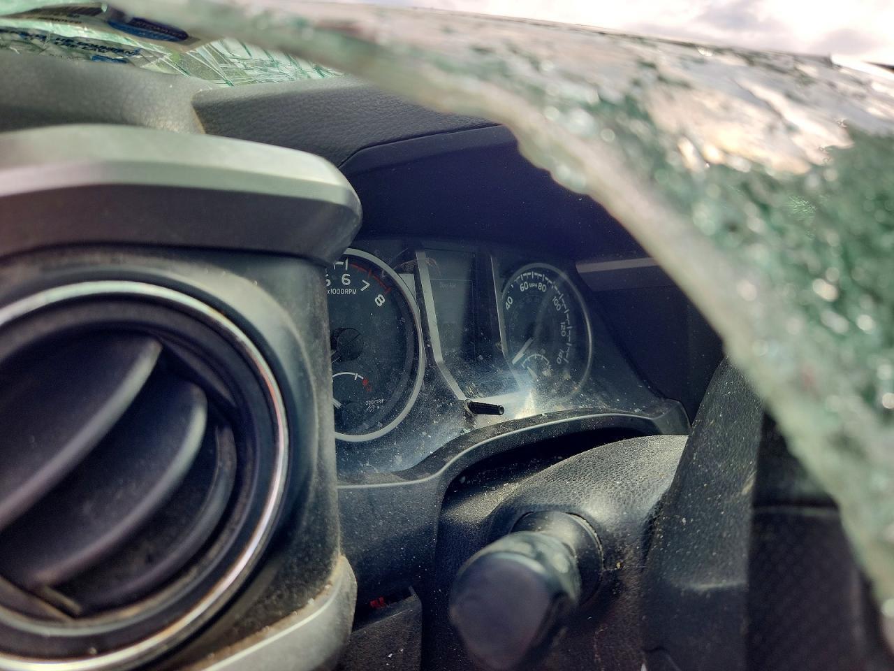2016 Toyota Tacoma SR5 V6