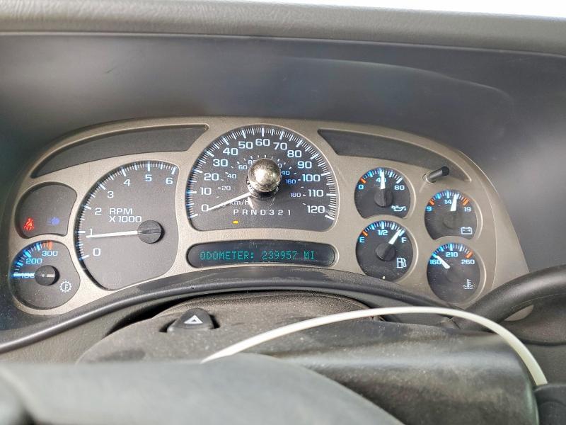 2004 Chevrolet Tahoe C1500