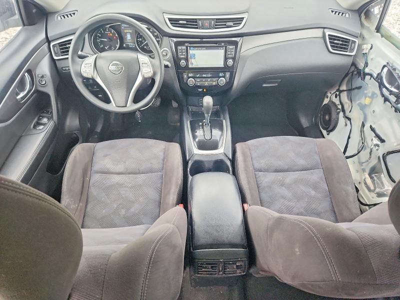 2015 Nissan Rogue sv