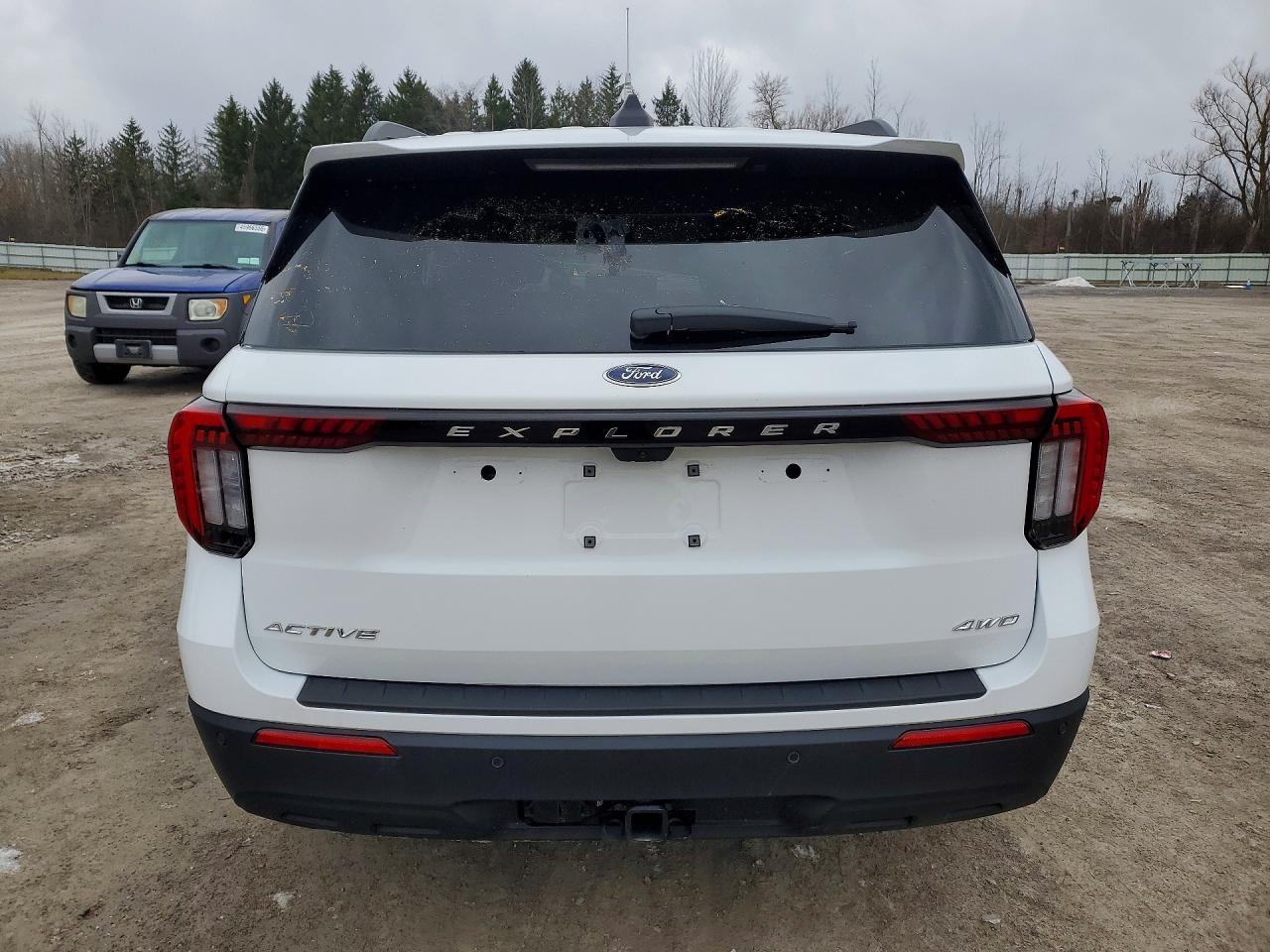 2025 Ford Explorer Active