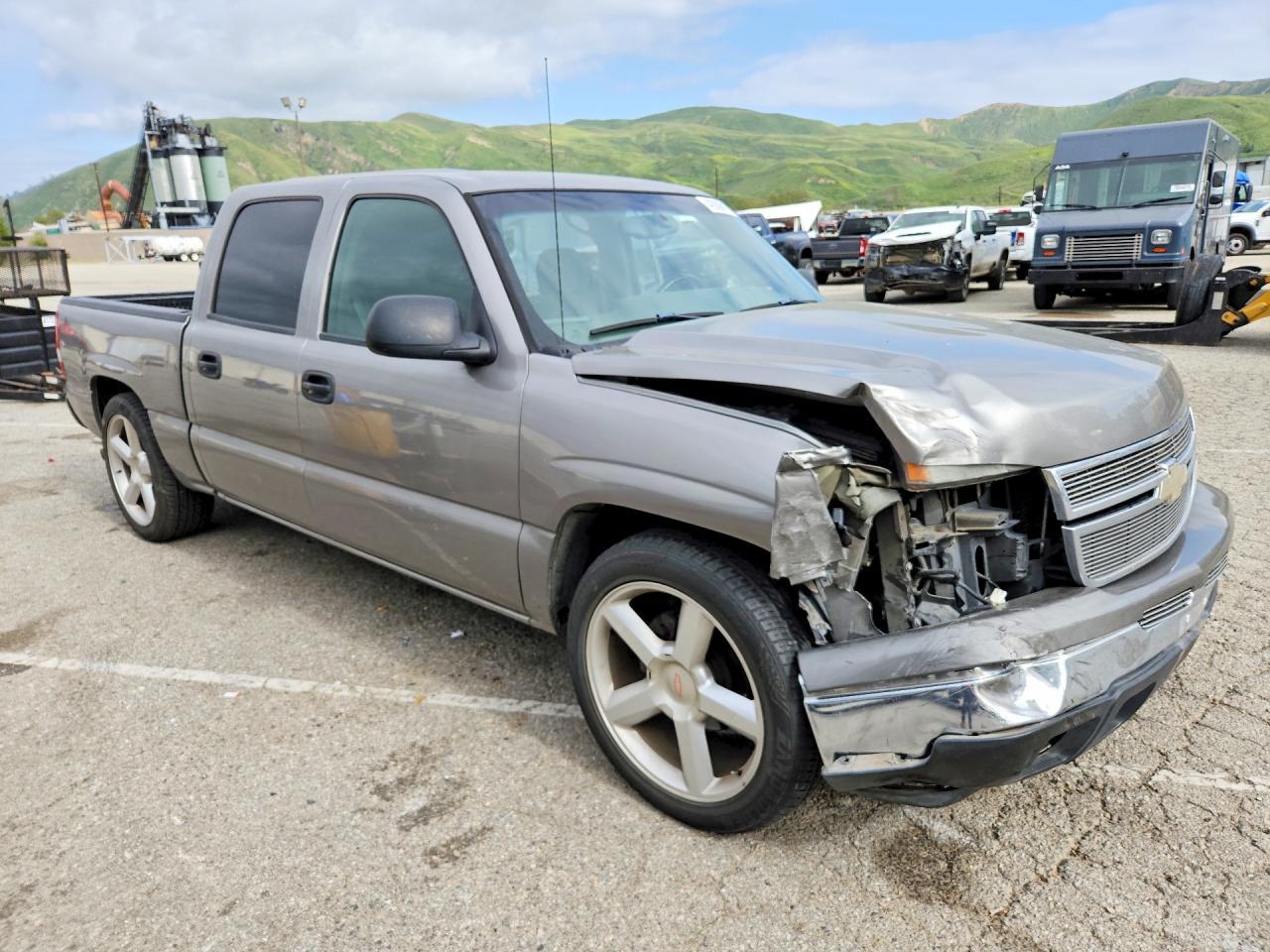 2007 Chevrolet Silverado C1500 Classic Crew Cab