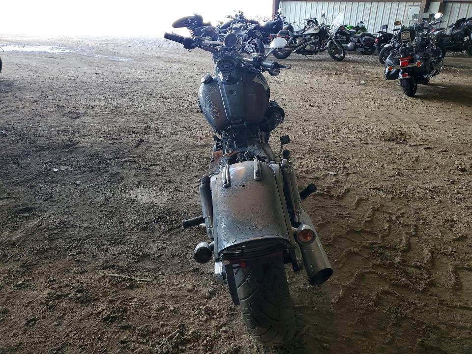 2010 Harley-Davidson Fxdfse-2