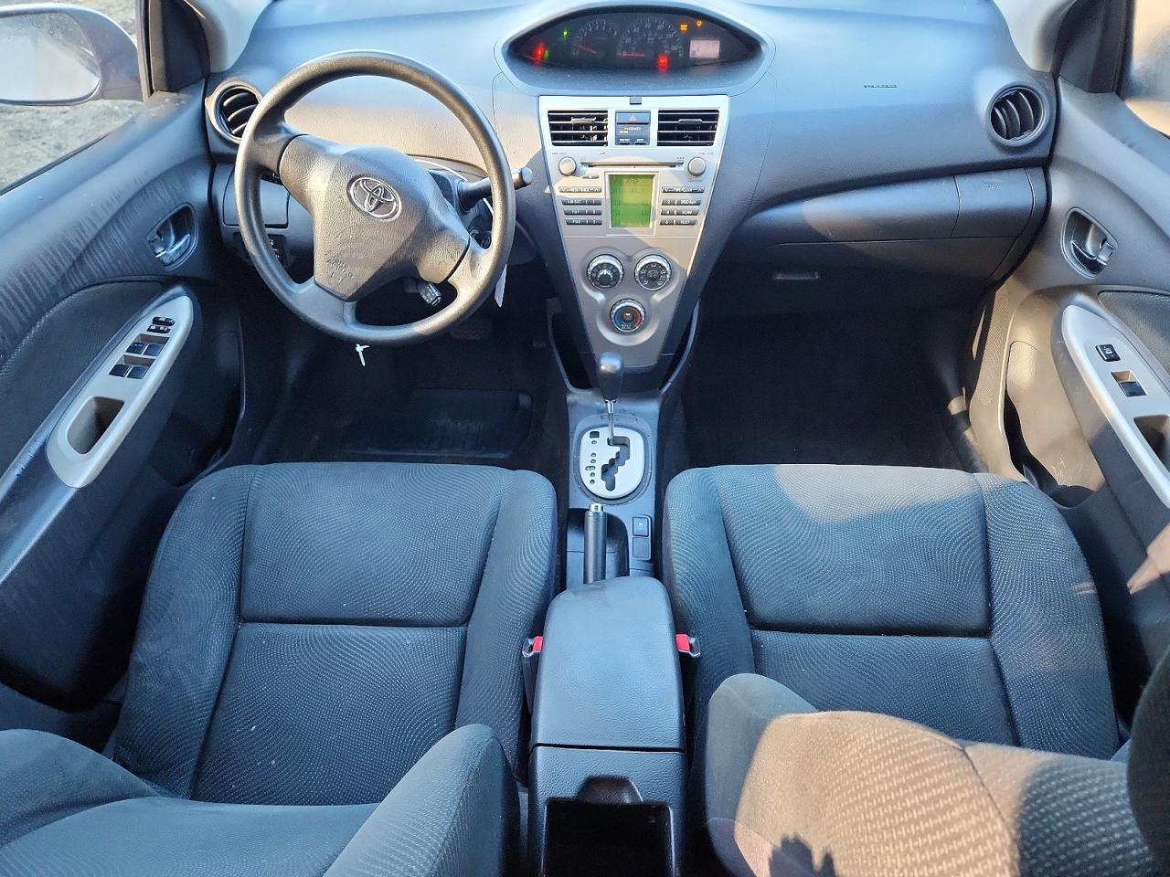 2010 Toyota Yaris Base