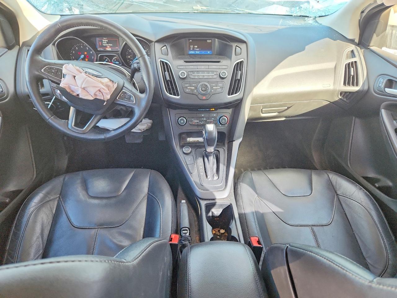 2016 Ford Focus se