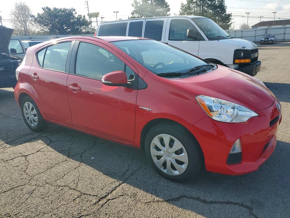 2014 Toyota Prius c two