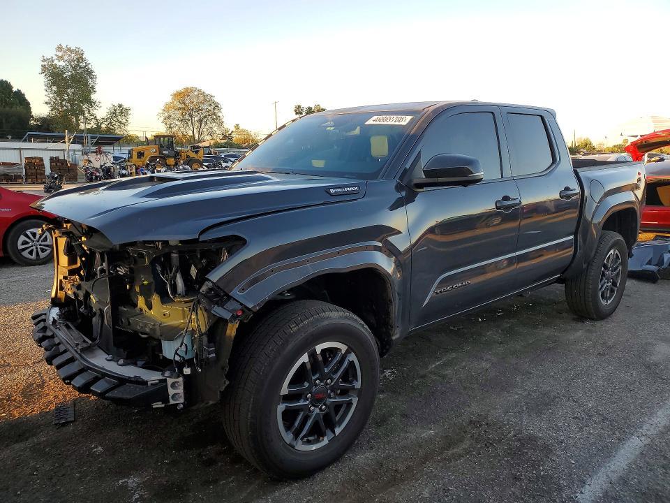 2025 Toyota Tacoma TRD Sport HV