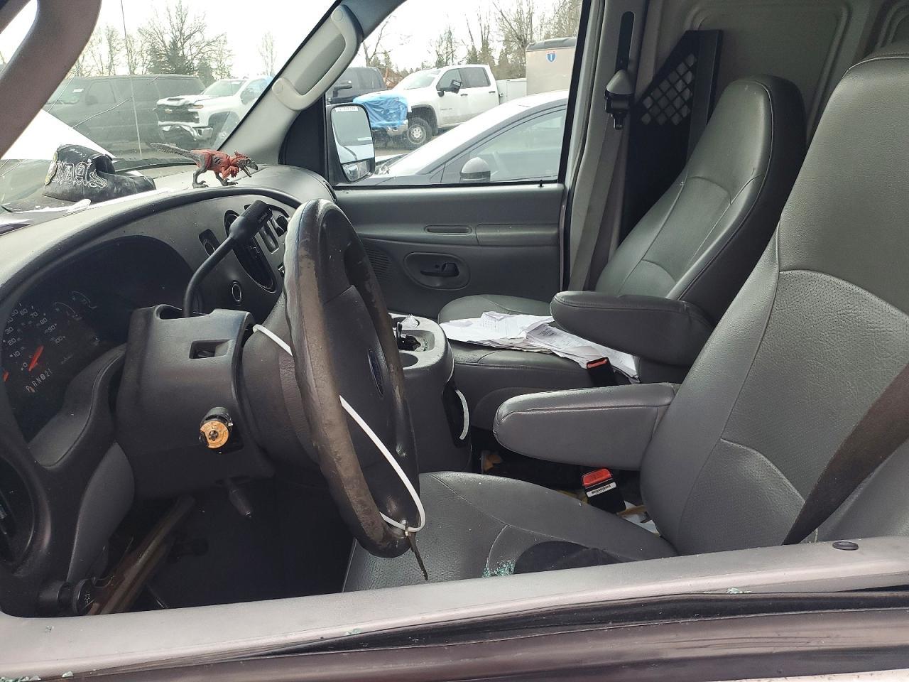 2005 Ford Econoline E350 Super Duty Van