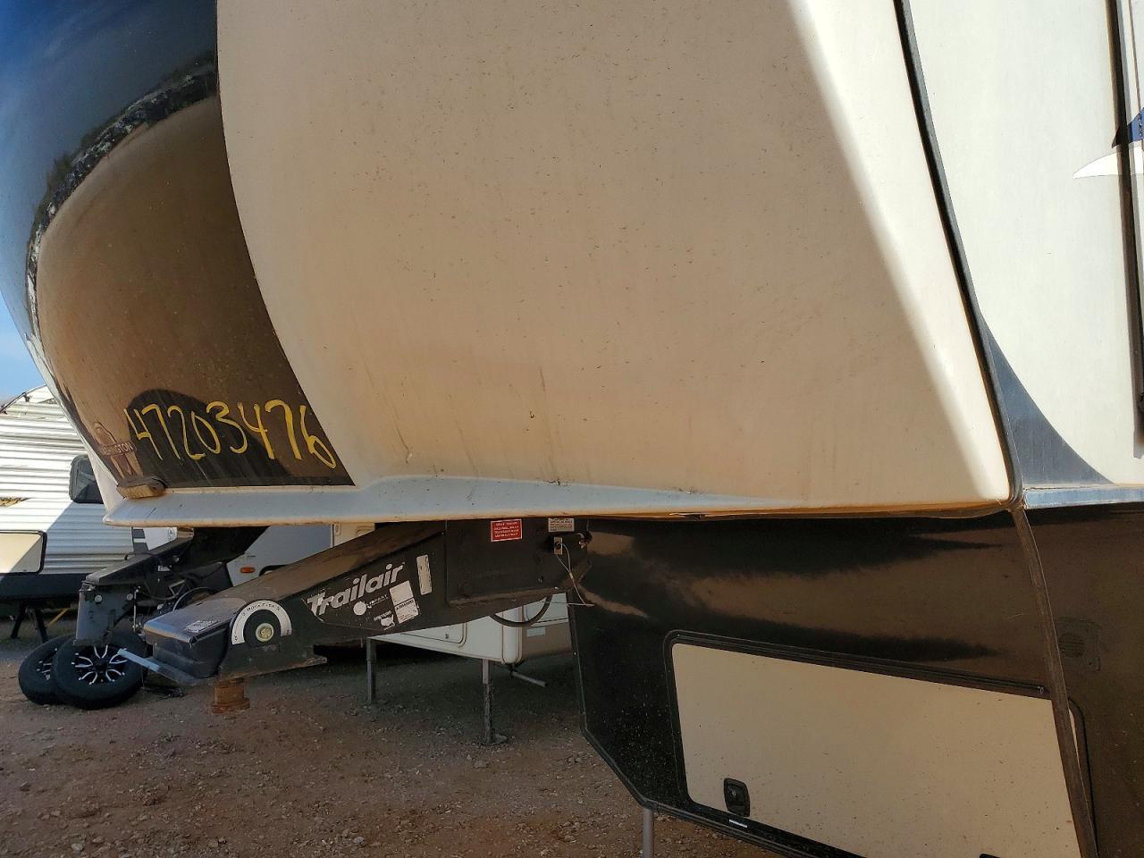 2016 Redwood Rushmore Camper