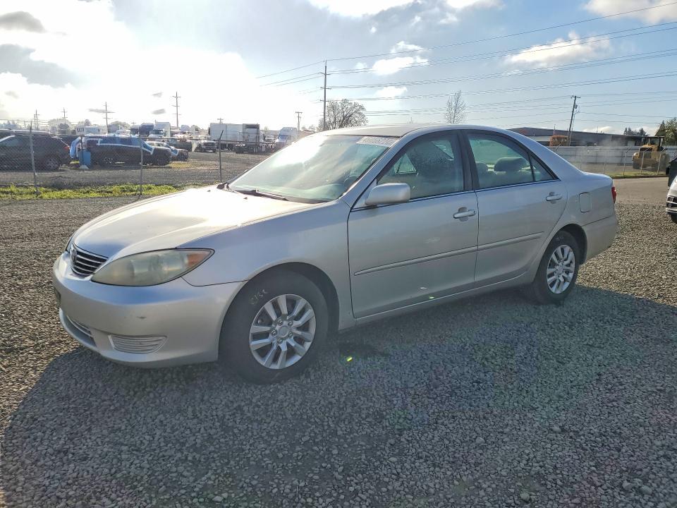 2006 Toyota Camry le