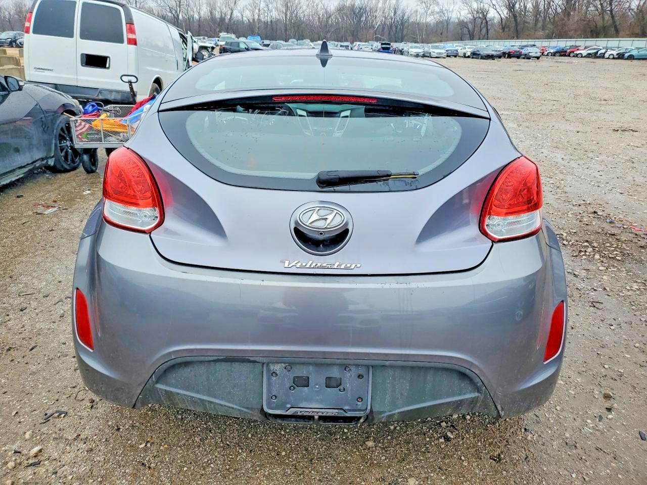 2016 Hyundai Veloster Base