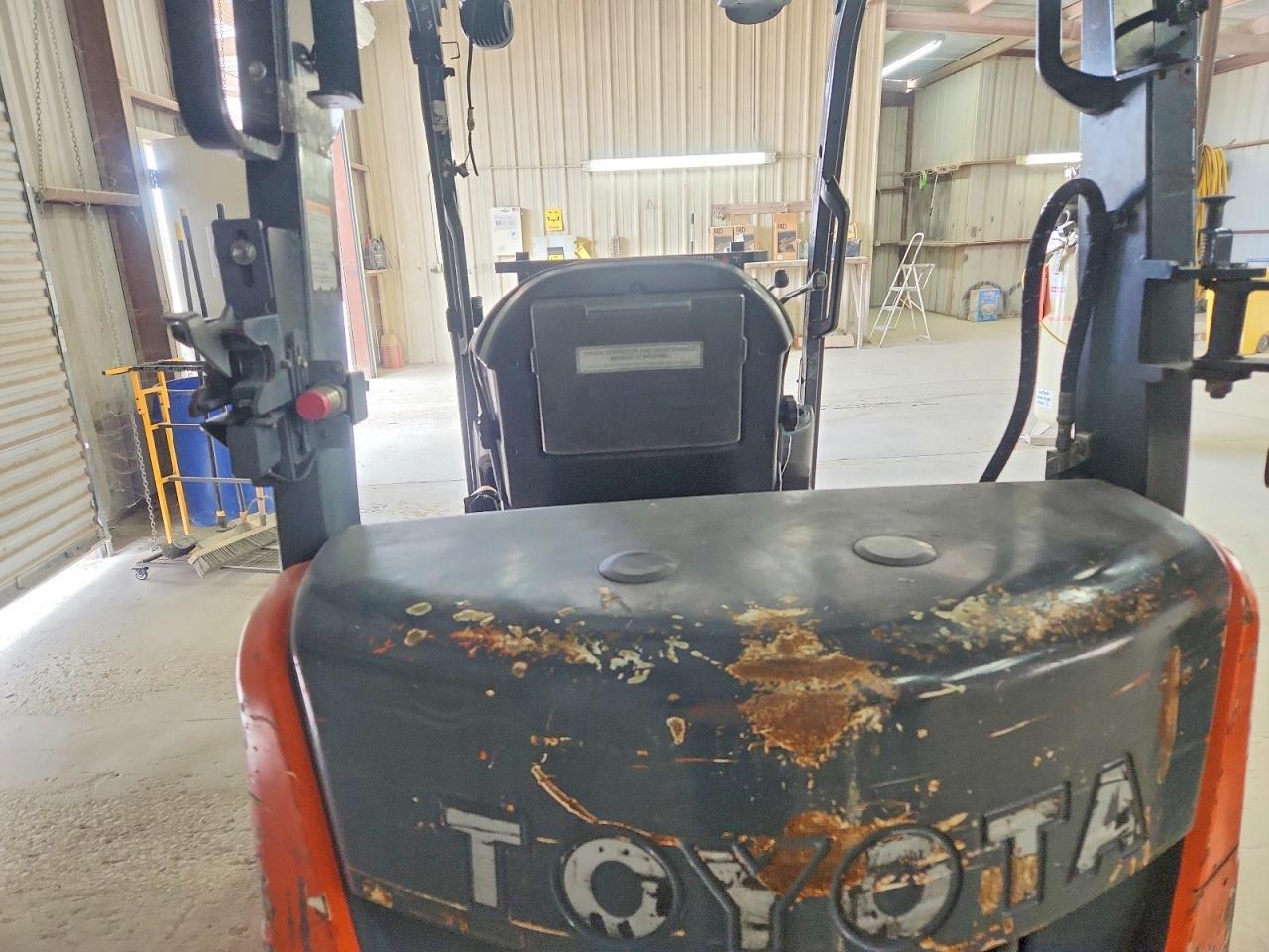 2015 Toyota 8FGCU20 Forklift
