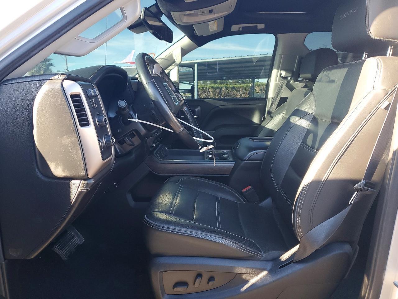2018 GMC Sierra K2500 Denali