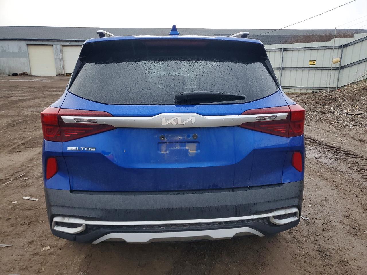 2022 KIA Seltos s