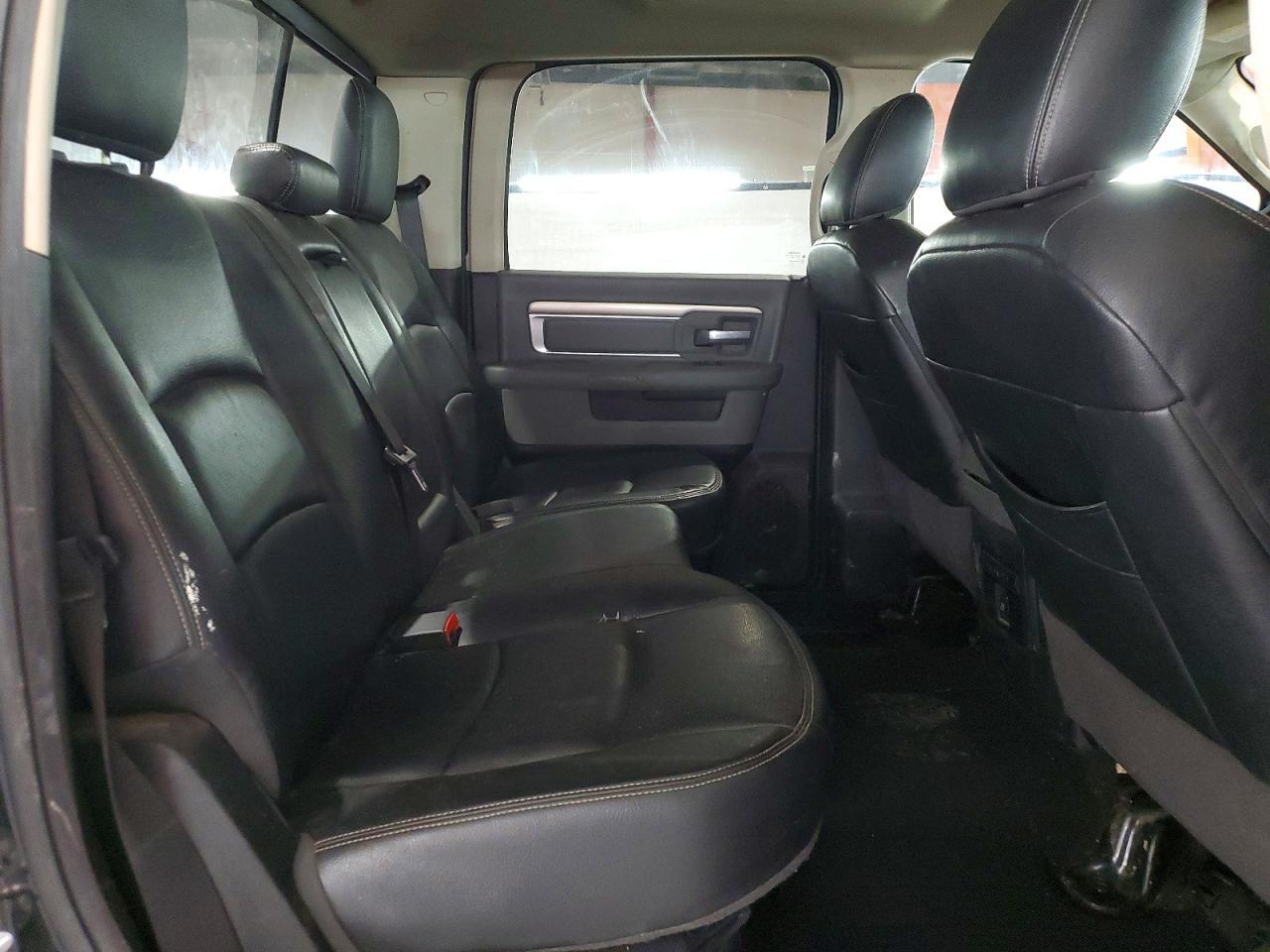 2018 Dodge RAM 1500 SLT
