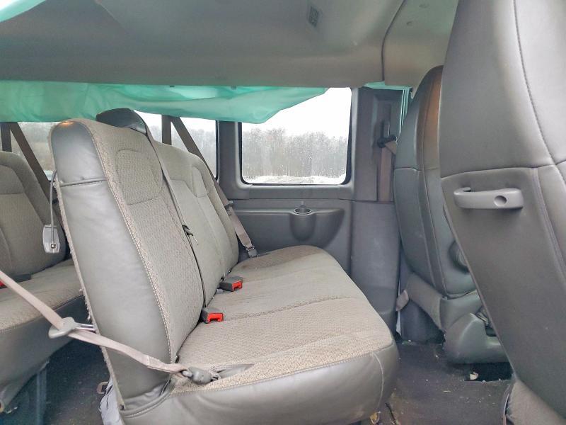 2021 Chevrolet Express G3500 LT