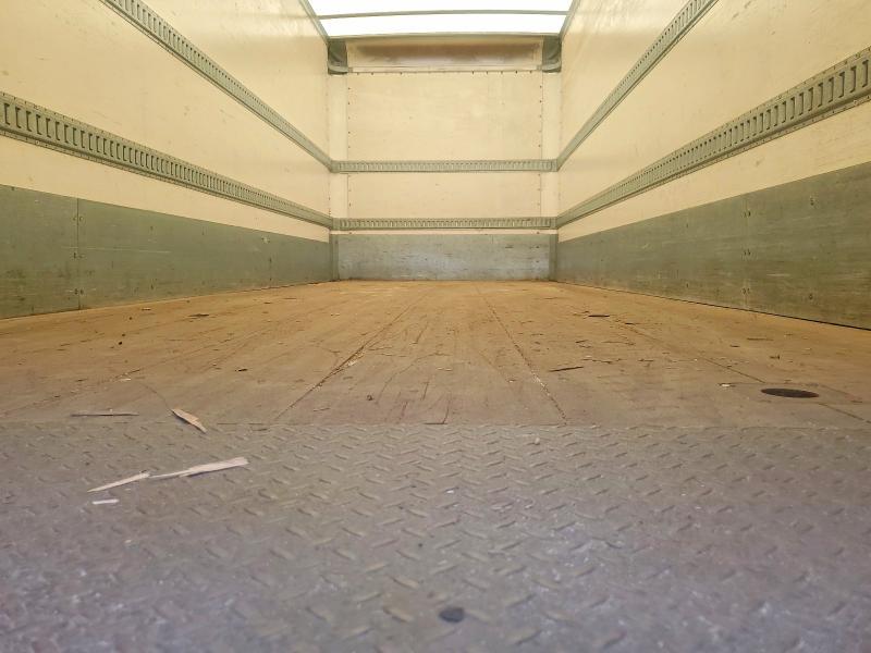 2017 Freightliner Business Class M2 BOX Truck