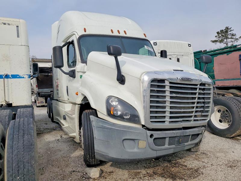 2019 Freightliner Cascadia 125 Semi Truck