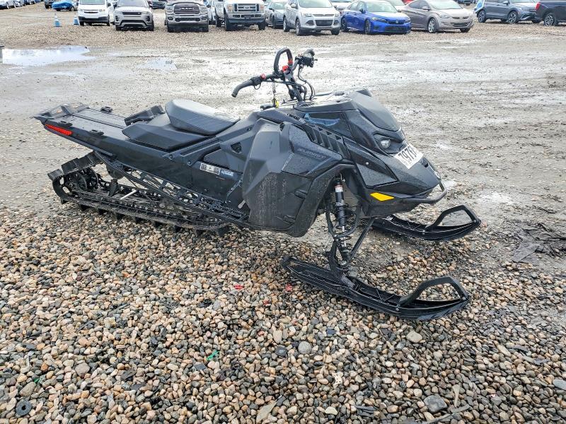 2025 Bombardier 2025 True SUM Adren Edge 850