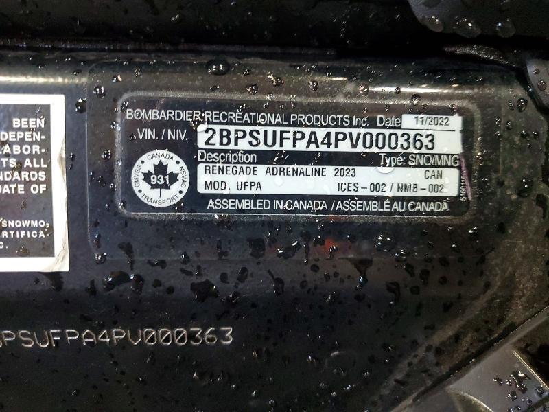 2023 Skidoo Renegade Adrenaline