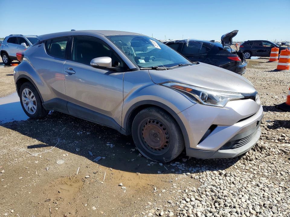 2019 Toyota C-hr xle