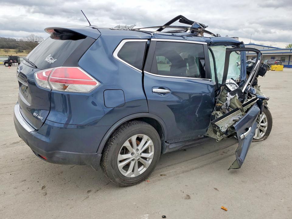 2015 Nissan Rogue sv