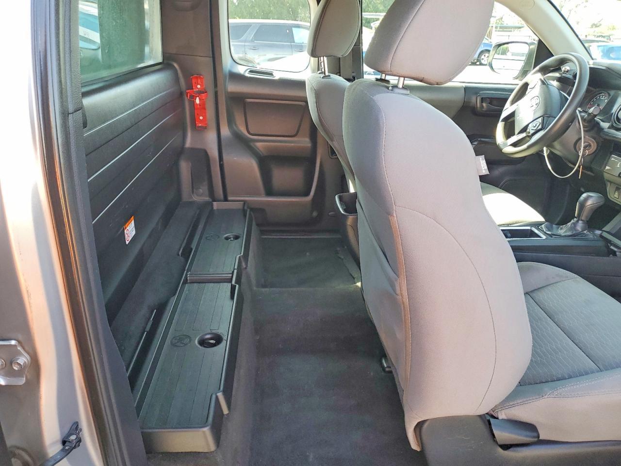 2018 Toyota Tacoma SR