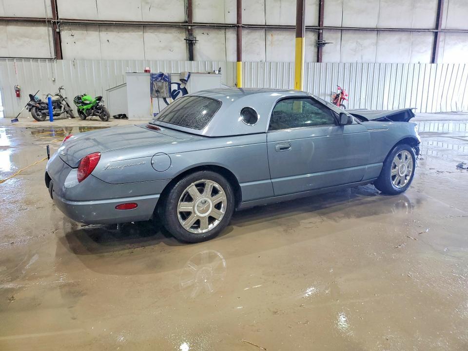 2005 Ford Thunderbird