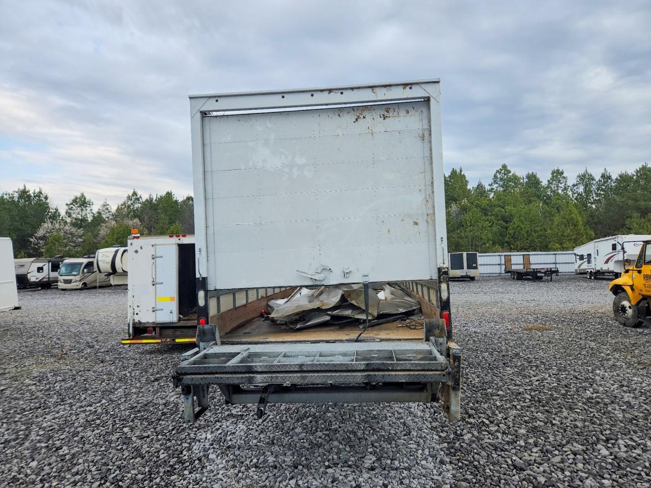 2022 International MV607 BOX Truck
