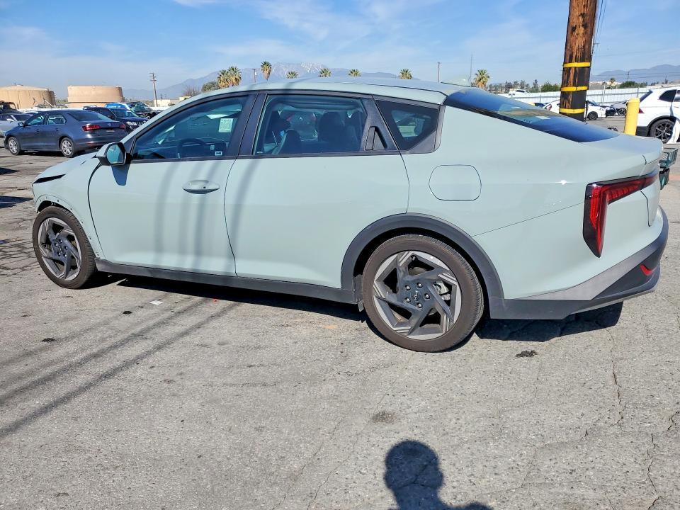 2025 KIA K4 ex