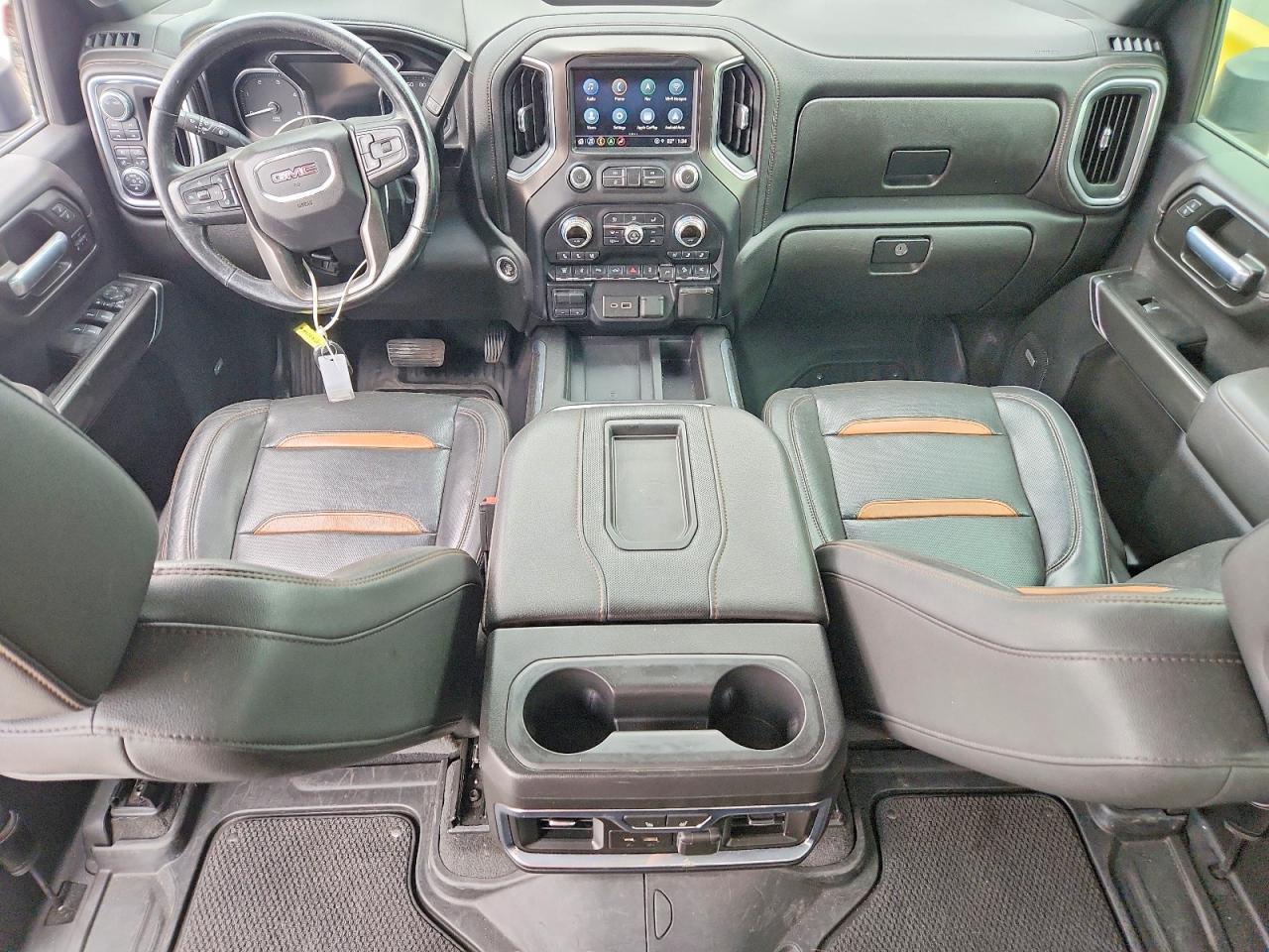 2021 GMC Sierra K2500 AT4