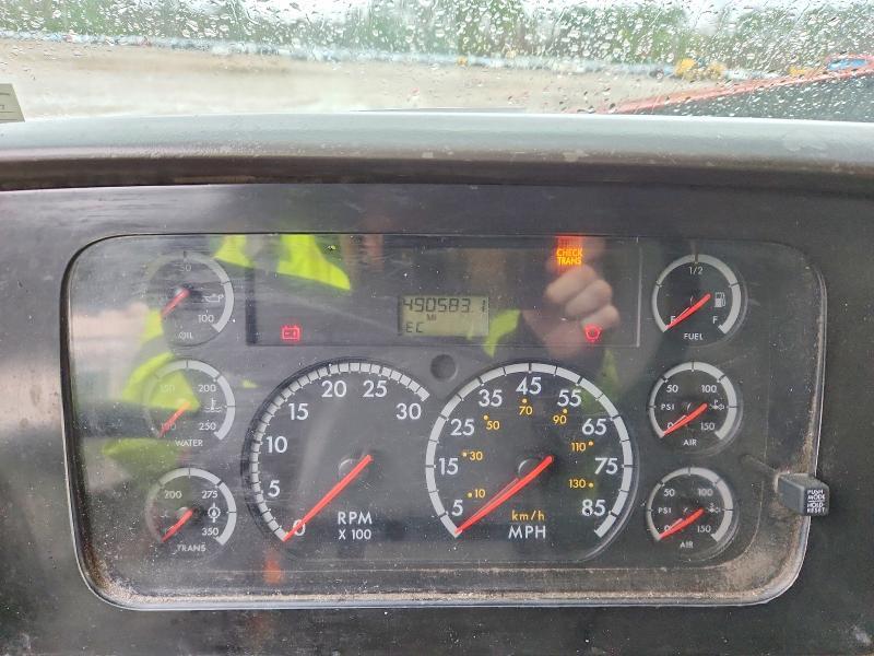 2004 Sterling 2004 Sterling L9500 Dump Truck