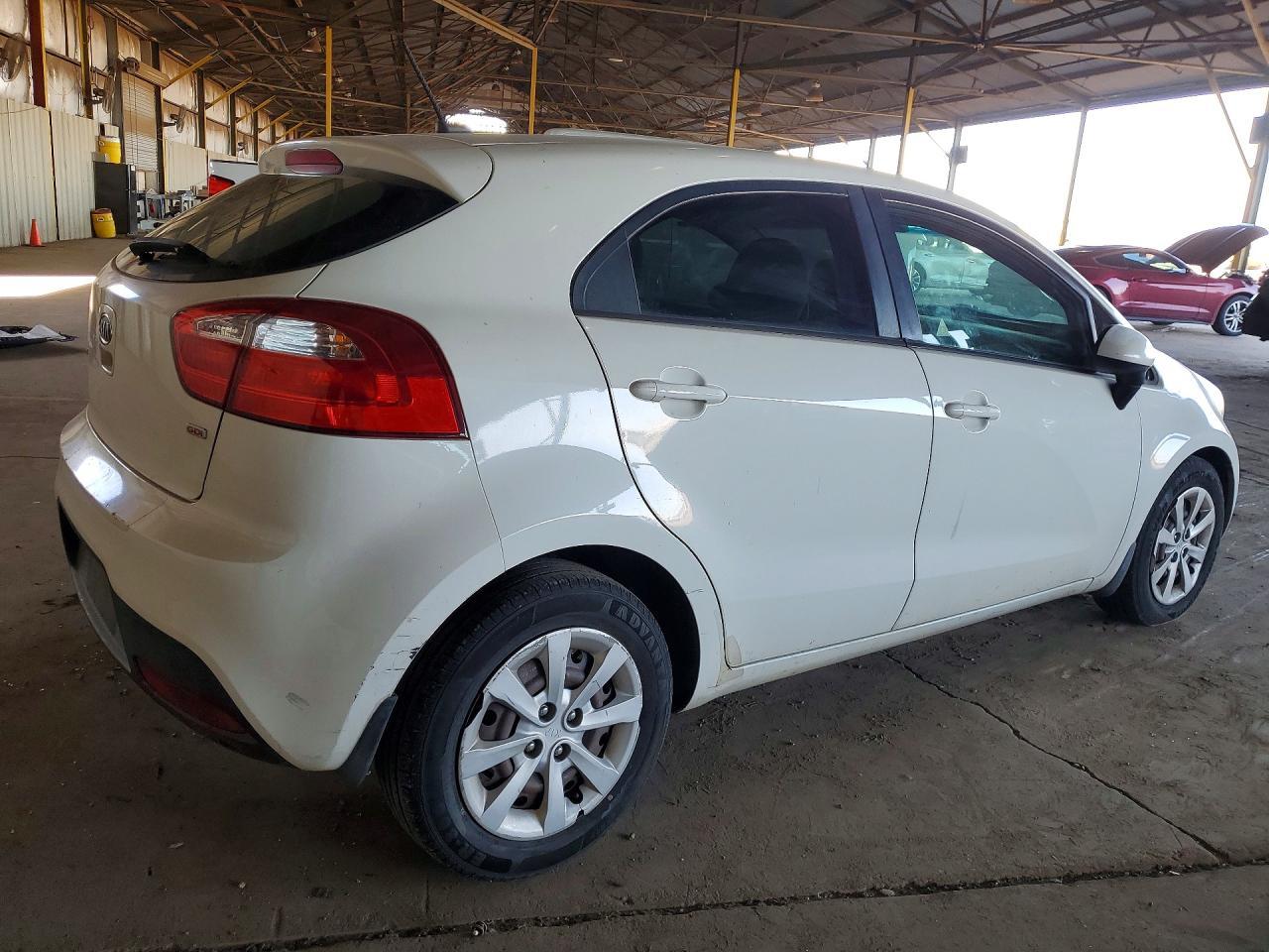 2013 KIA Rio lx