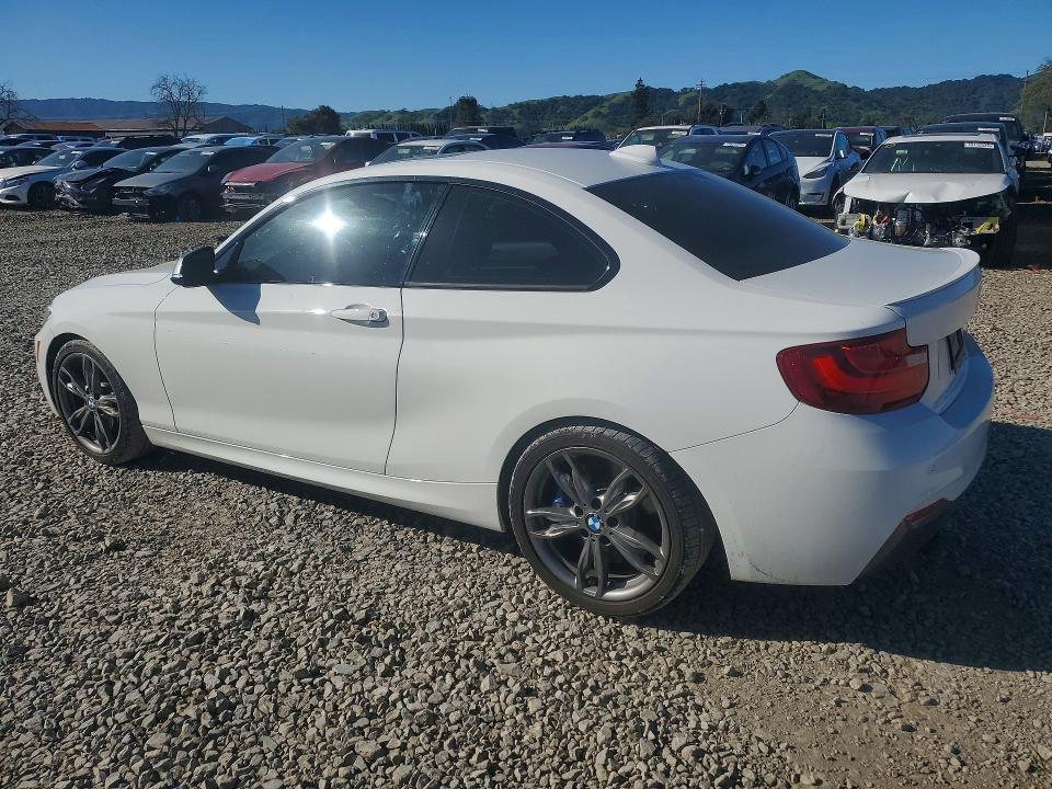 2016 BMW M235i