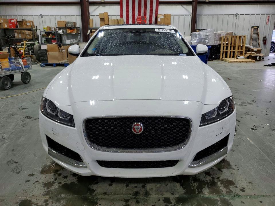 2016 Jaguar Xf Premium