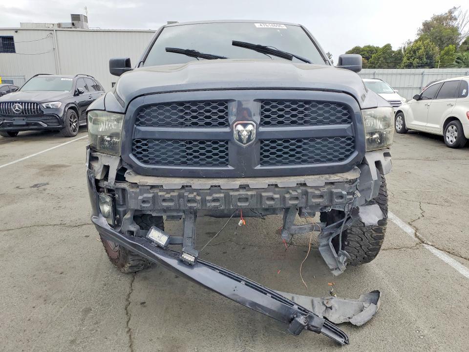 2015 Dodge Ram 1500 st