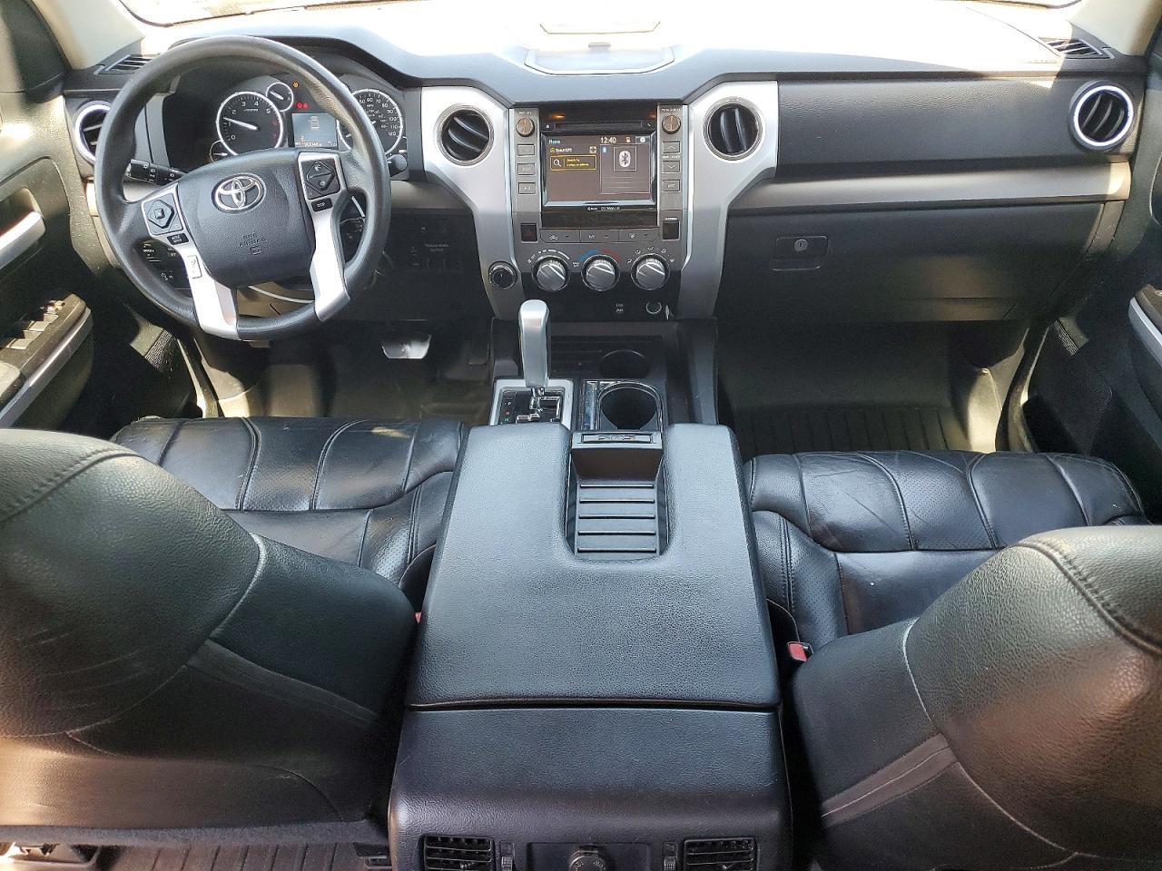 2017 Toyota Tundra SR5