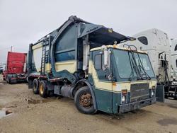 Salvage trucks for sale at Elgin, IL auction: 2007 Mack LE613 Refuse Truck