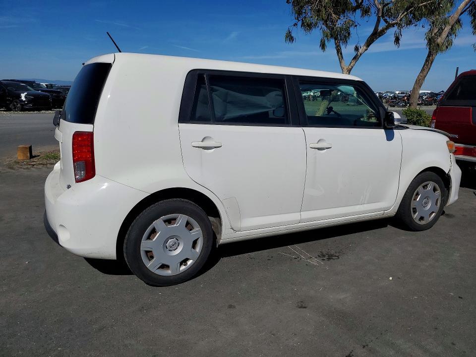 2014 Scion Xb Base