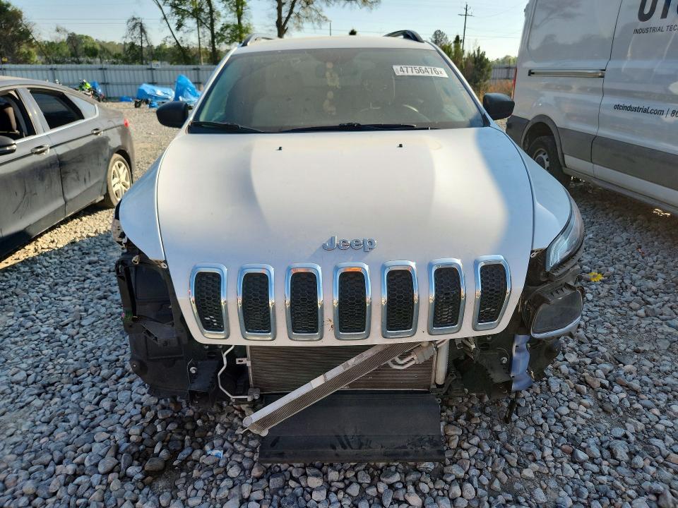2017 Jeep Cherokee Sport