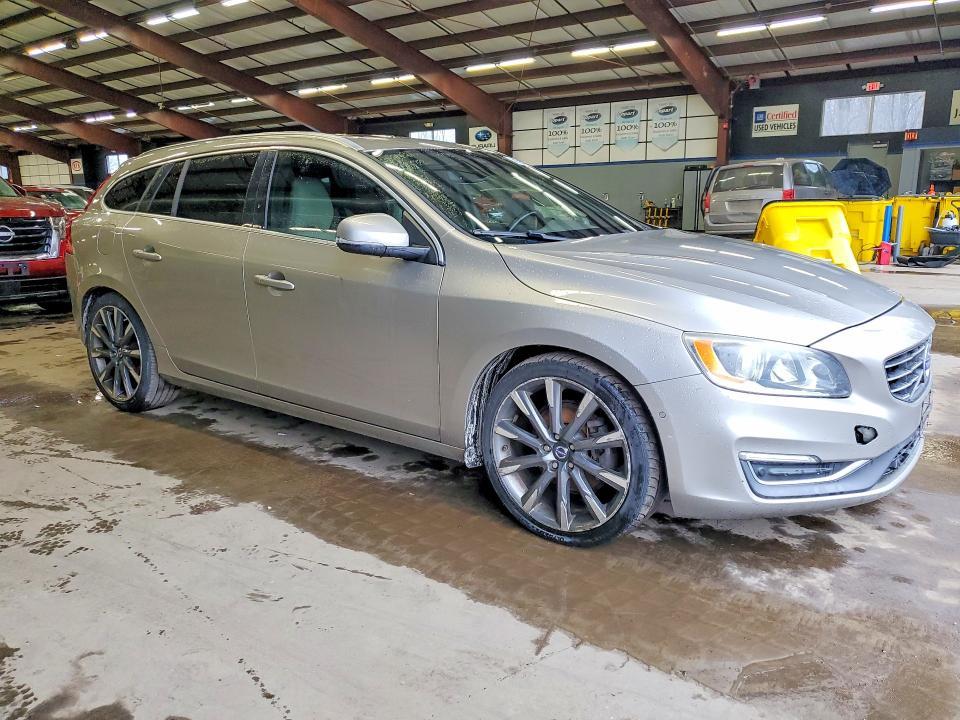 2015 Volvo V60 Premier