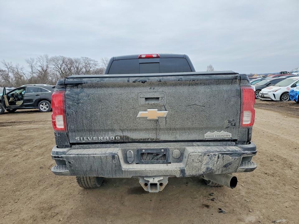 2016 Chevrolet Silverado K2500 High Country