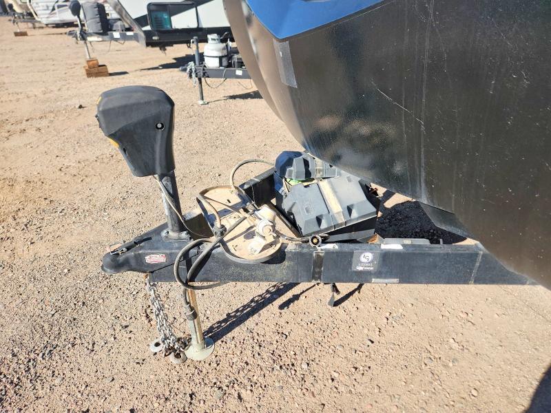 2016 Keystone Outback Camper