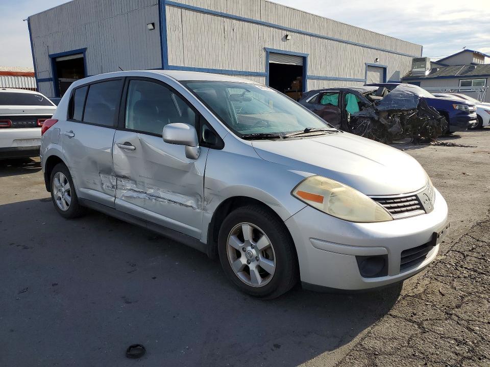 2007 Nissan Versa 1.8 s