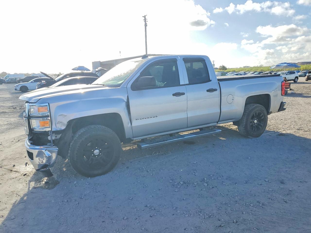 2014 Chev Silverado C1500 LT